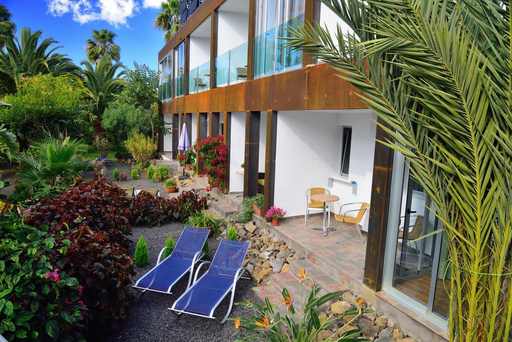 Apartamentos Adjovimar Los Llanos De Aridane Exterior photo