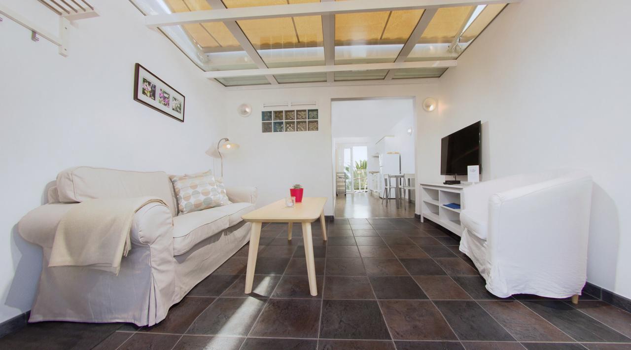 Apartamentos Adjovimar Los Llanos De Aridane Exterior photo