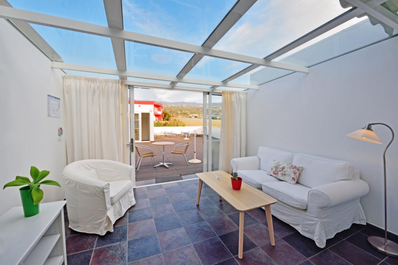 Apartamentos Adjovimar Los Llanos De Aridane Exterior photo